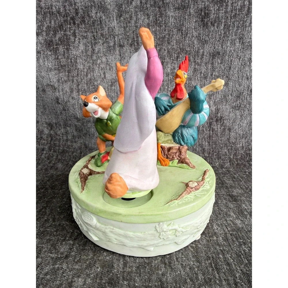 Vintage Disney Collection Musical Memories Robin Hood Ceramic Music Box Ltd Ed